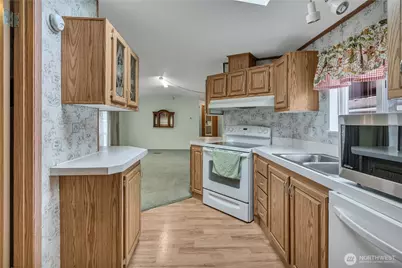 10718 63rd Street E #35, Puyallup, WA 98372 - Photo 13