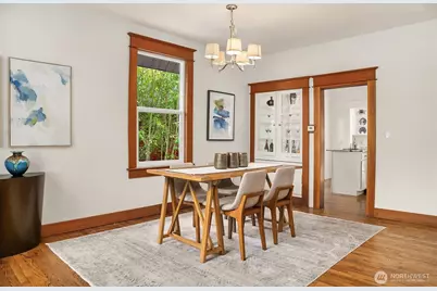 6827 28th Avenue NE, Seattle, WA 98115 - Photo 7
