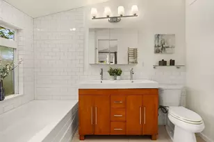 6827 28th Ave NE, Seattle, WA 98115 - Photo 23