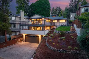 12069 Lakeside Pl NE, Seattle, WA 98125 - Photo 35