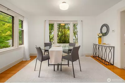 2609 Queen Anne Avenue N, Seattle, WA 98109 - Photo 7