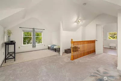 2609 Queen Anne Avenue N, Seattle, WA 98109 - Photo 19