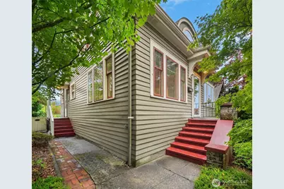 2609 Queen Anne Avenue N, Seattle, WA 98109 - Photo 1