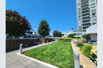 583 Battery Street #3602N, Seattle, WA 98121 - Photo 35