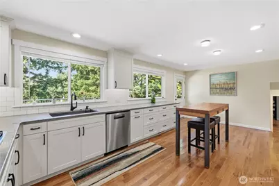 4941 125 Avenue SE, Bellevue, WA 98006 - Photo 9