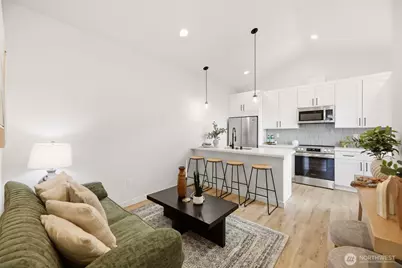 2018 Oakes Avenue #C, Everett, WA 98201 - Photo 1