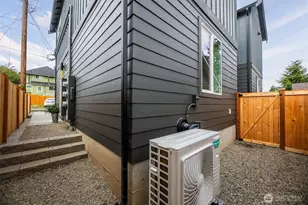 2018 Oakes Ave, Everett, WA 98201 - Photo 19