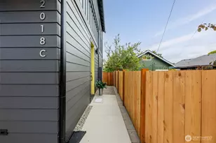 2018 Oakes Ave, Everett, WA 98201 - Photo 17