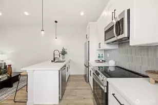 2018 Oakes Ave, Everett, WA 98201 - Photo 5
