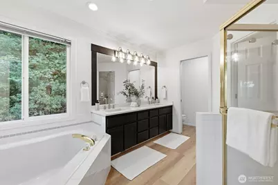 19204 SE 25th Street, Sammamish, WA 98075 - Photo 25