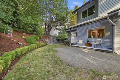 19204 SE 25th Street, Sammamish, WA 98075 - Photo 31