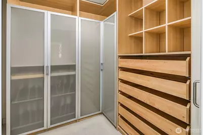 909 5th Avenue #402, Seattle, WA 98164 - Photo 13
