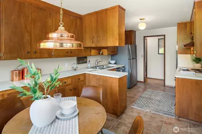 5203 111th Avenue NE, Kirkland, WA 98033 - Photo 13