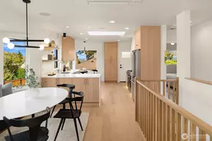 3405 E Pine St, Seattle, WA 98122 - Photo 9