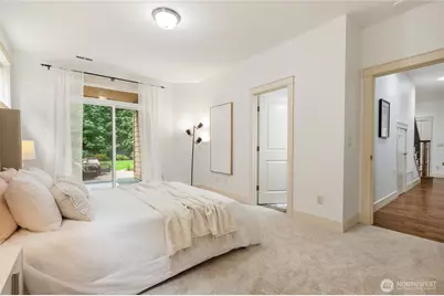 10711 Elliston Way NE, Redmond, WA 98053 - Photo 15