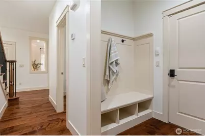 10711 Elliston Way NE, Redmond, WA 98053 - Photo 19