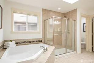 10711 Elliston Way NE, Redmond, WA 98053 - Photo 23