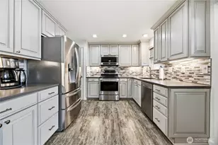 4228 S 250th St, Kent, WA 98032 - Photo 9