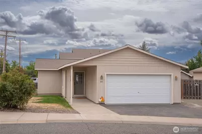 608 E Remington Drive, Ellensburg, WA 98926 - Photo 1