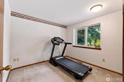 6412 45th Street W, University Place, WA 98466 - Photo 17
