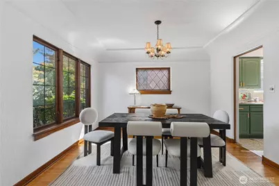 843 NE 81st Street, Seattle, WA 98115 - Photo 7