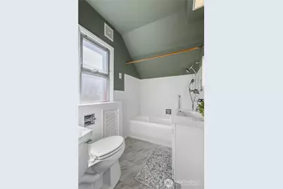843 NE 81st Street, Seattle, WA 98115 - Photo 17
