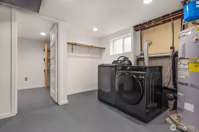 4430 29th Avenue W, Seattle, WA 98199 - Photo 23
