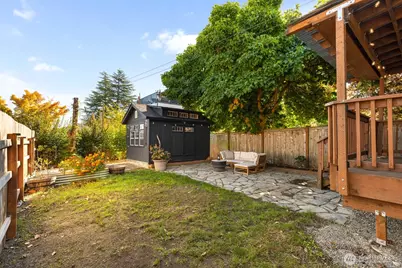 4430 29th Avenue W, Seattle, WA 98199 - Photo 29
