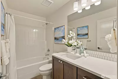 18504 Wallingford Avenue N, Shoreline, WA 98133 - Photo 5