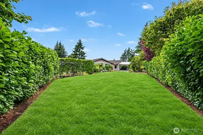 1216 88th Place NE, Clyde Hill, WA 98004 - Photo 25