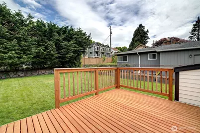 9234 36th Avenue SW, Seattle, WA 98126 - Photo 13