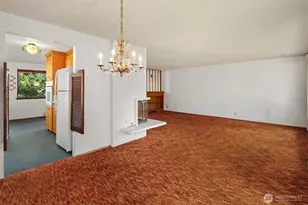 8619 Maple Ln, Edmonds, WA 98026 - Photo 7