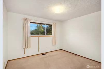 8619 Maple Lane, Edmonds, WA 98026 - Photo 17