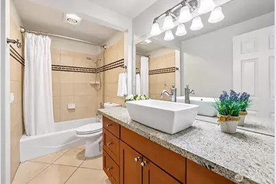 1250 Taylor Avenue N #102, Seattle, WA 98109 - Photo 23