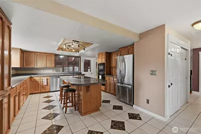 5704 69th Avenue Ct W, University Place, WA 98467 - Photo 7