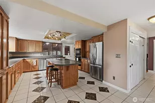 5704 69th Ave Ct W, University Place, WA 98467 - Photo 7