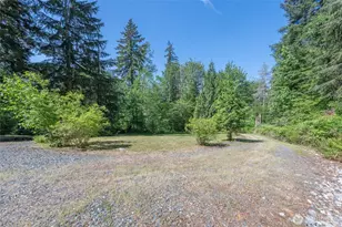 8574 Mt Baker Hwy, Deming, WA 98244 - Photo 21