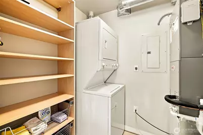 2607 Western Avenue #1002, Seattle, WA 98121 - Photo 23