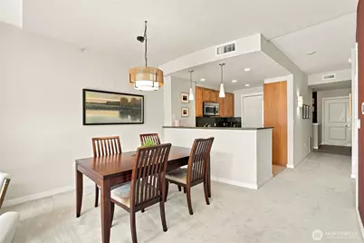 2607 Western Avenue #1002, Seattle, WA 98121 - Photo 9