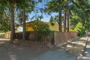 8400 32nd Ave SW, Seattle, WA 98126 - Photo 39