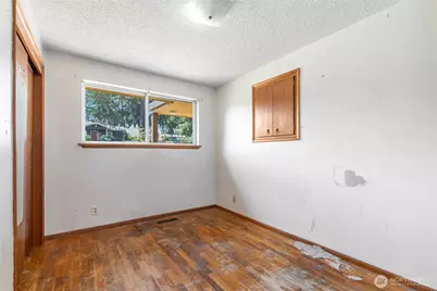 8400 32nd Avenue SW, Seattle, WA 98126 - Photo 13