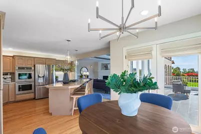 4550 49th Avenue NE, Seattle, WA 98105 - Photo 13