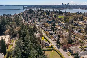 4550 49th Ave NE, Seattle, WA 98105 - Photo 35