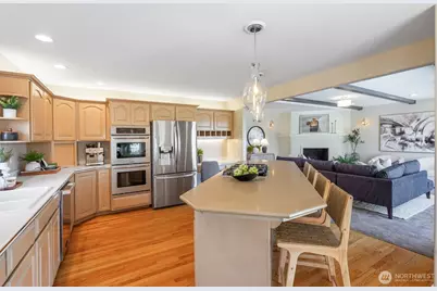 4550 49th Avenue NE, Seattle, WA 98105 - Photo 11