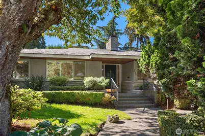 1425 Broadmoor Drive E, Seattle, WA 98112 - Photo 1