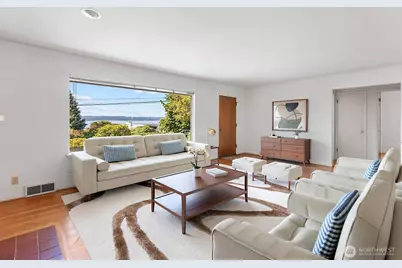 12286 Shorewood Drive SW, Seattle, WA 98146 - Photo 3
