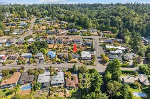 12286 Shorewood Dr SW, Seattle, WA 98146 - Photo 37