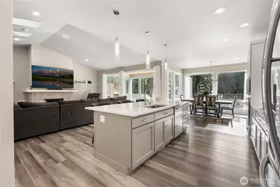 14025 107th Place NE, Lake Stevens, WA 98258 - Photo 9