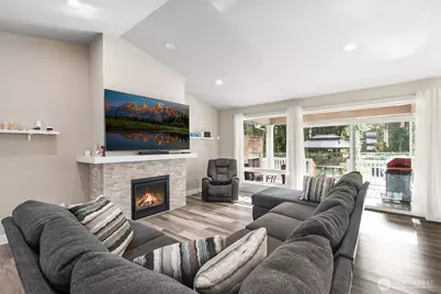 14025 107th Place NE, Lake Stevens, WA 98258 - Photo 7