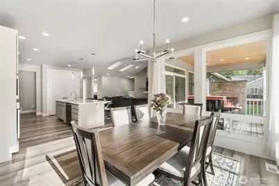14025 107th Place NE, Lake Stevens, WA 98258 - Photo 5